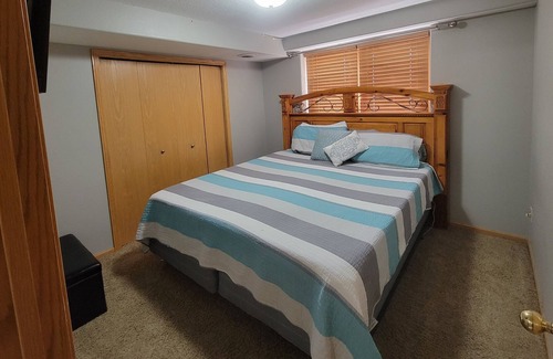 Colonial Pine Hills House | Great Sturgis Rally Rental Close to HWY 385 with Hot Tub
