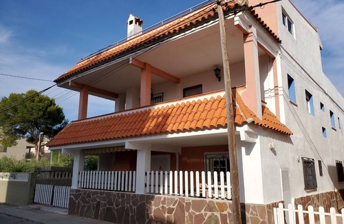 El Grau de Moncofa House | Great Townhouse 1st line beach Moncofar, Barbecue, Solarium and high speed WIFI