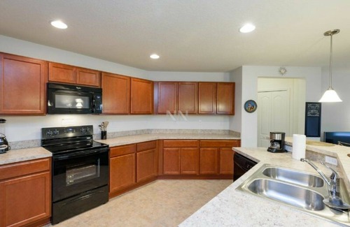 Crystal Cove House | Great Vacation home near to Disney! 1085