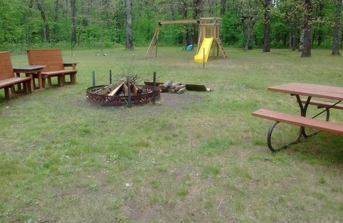 Wellston House | Great vacation home near Tippy Dam, in the Manistee National forest