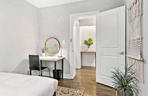 Lakeview Apartment | Great Value 2BR Apartment in Lakeview - Oakdale E2 E1 rep