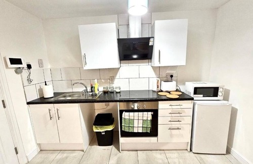 Ilkeston Apartment | Great Value Bath Street Ilkeston Apartment