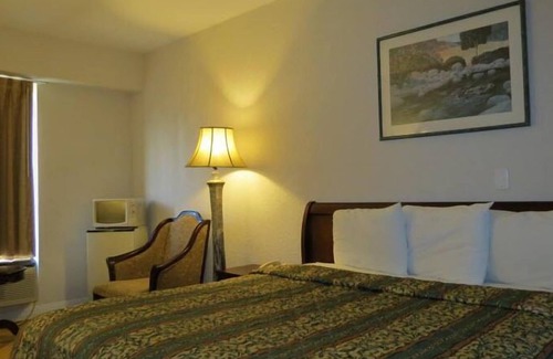 Gulfton Hotel | Great Value Inn