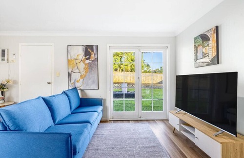 Heritage Park House | Great value! Stylish 2BR Granny Flat@Heritage Park
