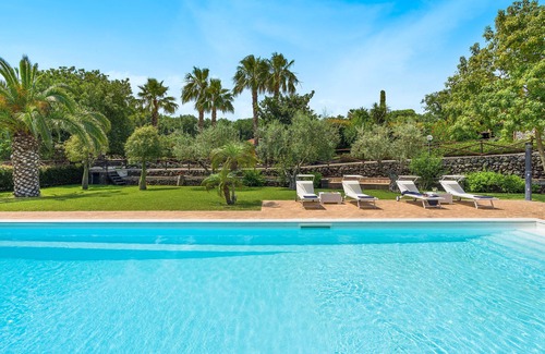 Aci Sant'Antonio Villa | Great villa with big pool close to Acireale, Sicily