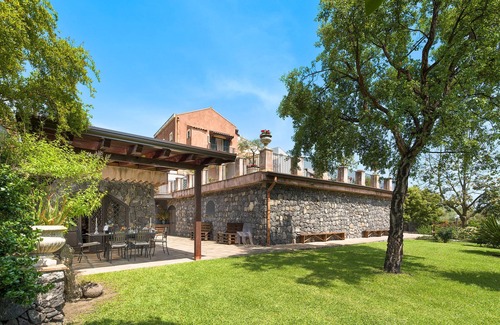 Aci Sant'Antonio Villa | Great villa with big pool close to Acireale, Sicily