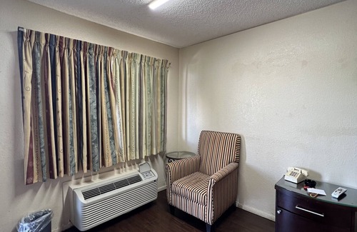Euless Hotel | Great Western Inn & Suites