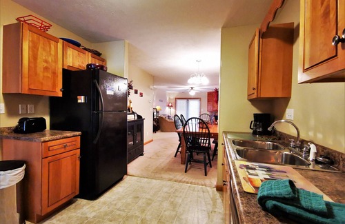 Snowshoe House | ❤️Great WiFi. Beautiful Home for a Ski Getaway. 15% off of ski rentals