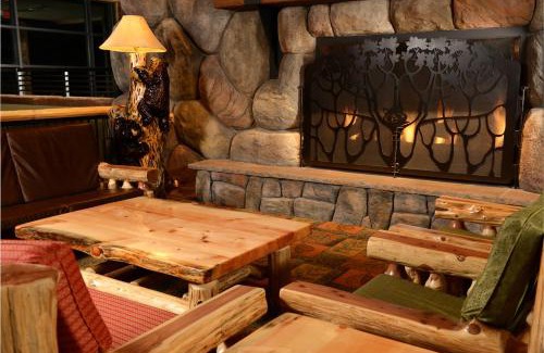 Northgate Resort | Great Wolf Lodge Colorado Springs