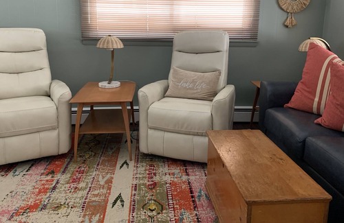Auburn Cottage | Great Year-Round Rental Cottage Finger Lakes Owasco Lake, NY - Smiling Moon