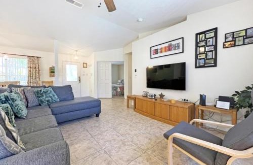 Greater Groves House | Greatest Grove home