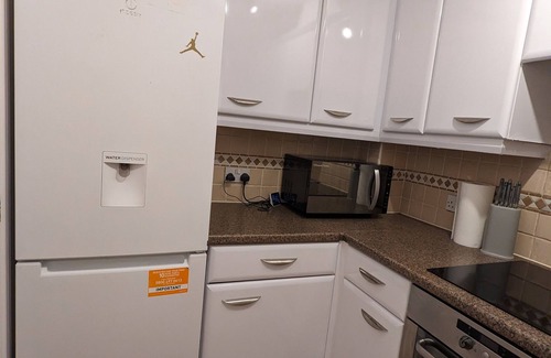 Little Hay House | Greatmindz Abode - 3 bedroom townhouse close to airport, NEC, train station