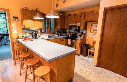 Bushkill House | GreatRoom, soaring ceilings, window walls,F/Place Just what you are looking for.