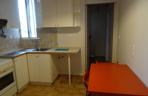 Neapoli Apartment | Greek family's house