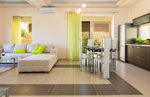 Stavromenos Villa | Greek Modern Design only 2km Away from the Beach