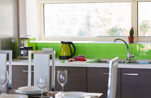Stavromenos Villa | Greek Modern Design only 2km Away from the Beach
