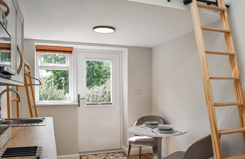 Brearton Cottage | Green Acres is a wonderful romantic Yorkshire retreat, perfect for couples.
