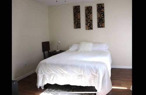 Hammond House | Green Acres Suites