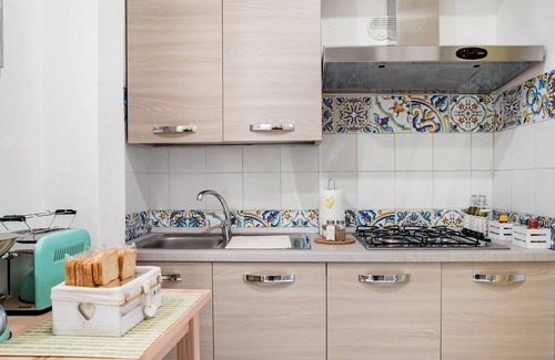 Old Town Apartment | Green Apartment Catania