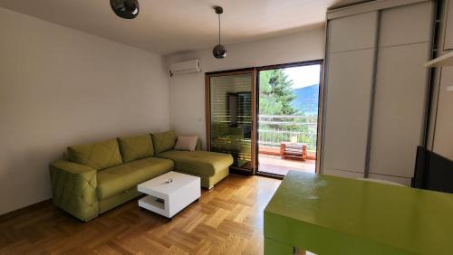 Topla Apartment | Green Apartment