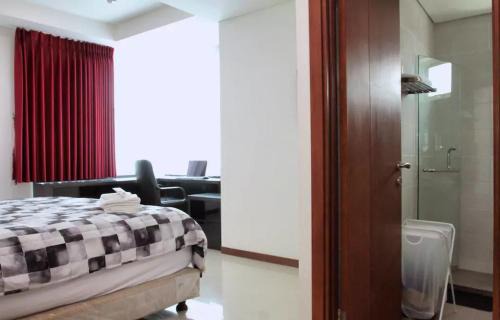 Pluit Apartment | Green Bay Condominium by Kevin