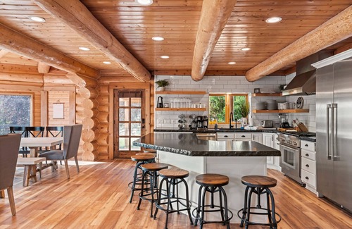St. Charles Cabin | Green Canyon Chalet (Sleeps 40) by Bear Lake Luxury Rentals