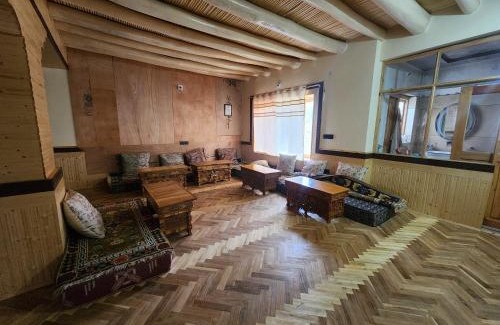 Ladakh House | Green collar home stay Chemday