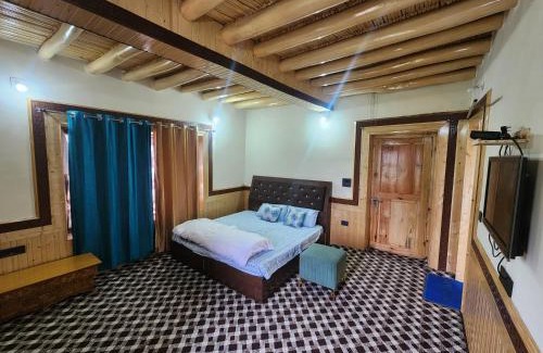 Ladakh House | Green collar home stay Chemday