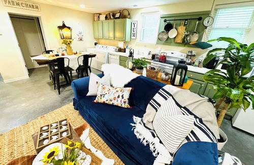 Gardner Cottage | Green Cottage Farm Stay & Food