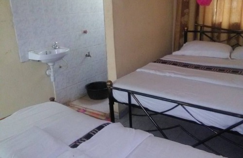 Bondo Hotel | Green Court Hotel