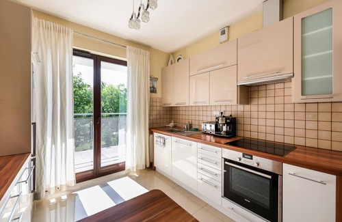 Bemowo Apartment | Green District 2BR AirConditioned P