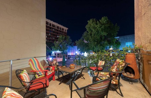 Brazos Apartment | Green Door Lofts-Tuna Loft, Silos/Downtown