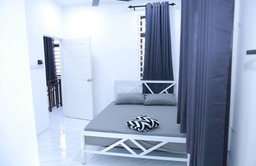 Kampung Telaga Nibong Villa | Green Dream Homestay 2 Kota Bharu Town 3 Aircond Room With Wifi & Netflix