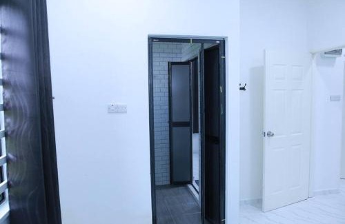 Kampung Telaga Nibong Villa | Green Dream Homestay 3 Kota Bharu 3 Aircond Room With Wifi & Netflix