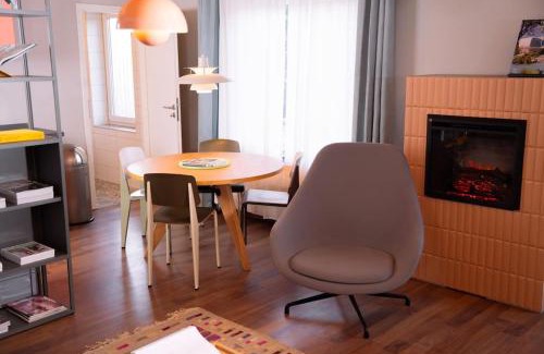 Weiperfelden House | Green Forest Bungalow