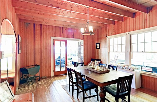 Friendship House | Green Gables Cottage