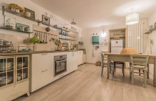 Lierna Ski Chalet | Green Garden House by Varenna Holidays