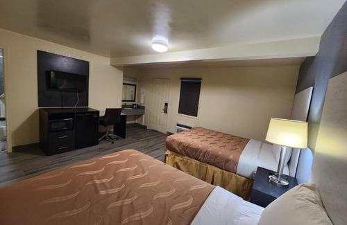 Greensboro Hotel | Green Garden Inn