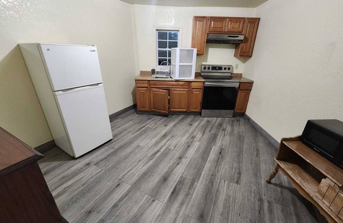 Greensboro Hotel | Green Garden Inn