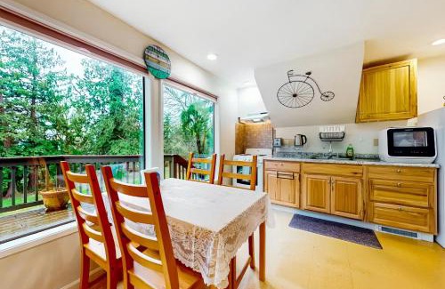 Issaquah House | Green Garden