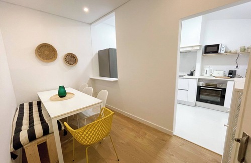 Figueira da Foz House | Green Guest House. A sua Casa na Figueira da Foz. A 5 min da Praia