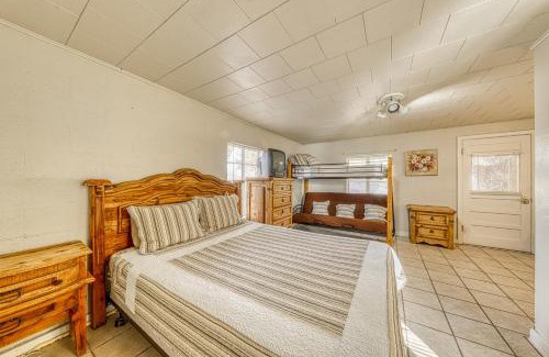 Kingsland House | Green Harbor Lake House