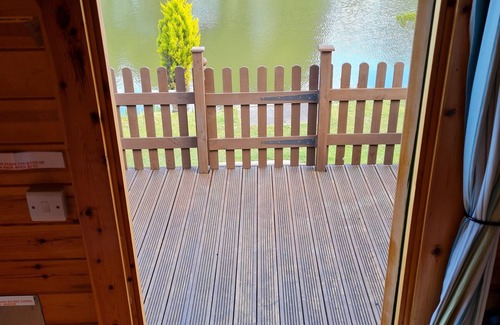 Boston Ski Chalet | Green Haven Glamping Pod, Swallow