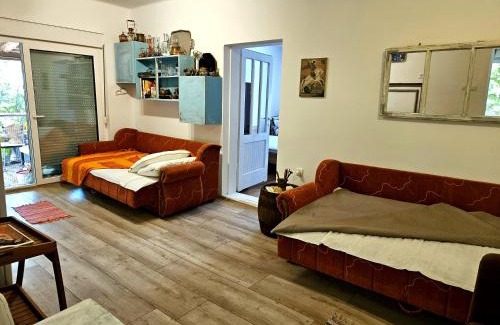 Petrovaradin House | Green Haven Retreat - Nature's peace just for you