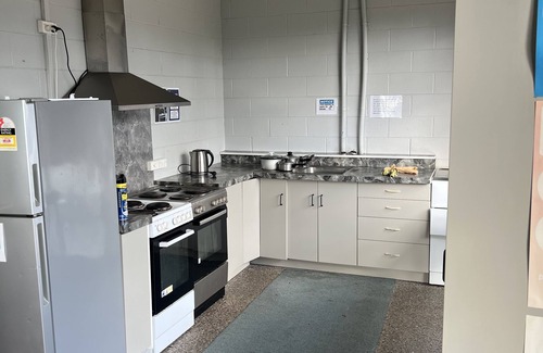 Temuka House | Green Hayes Estate Rentals - R4 Magnolia House in a quiet country setting