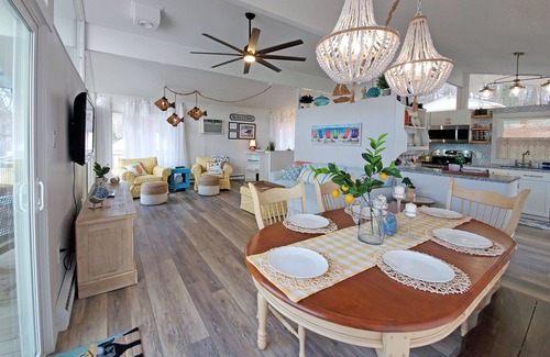 Sherrills Ford House | Green Heron Cottage