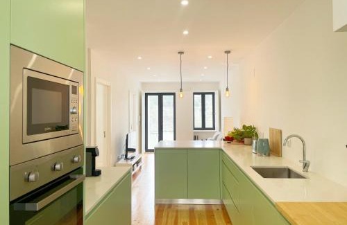Covilha Apartment | Green House 2-bedroom Apartment Covilh City