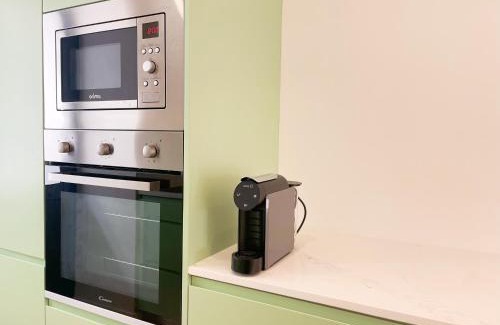 Covilha Apartment | Green House 2-bedroom Apartment Covilh City