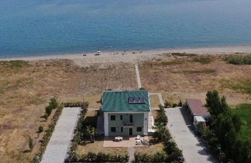 Marina di Mandatoriccio Villa | Green House Beach