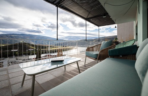 Peso da Regua House | Green House Douro - A balcony over the Douro